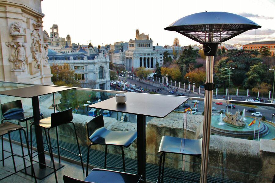 Foto de la plaza de Cibeles desde el bar-terraza