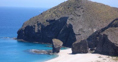 Las playas más famosas de almería_3